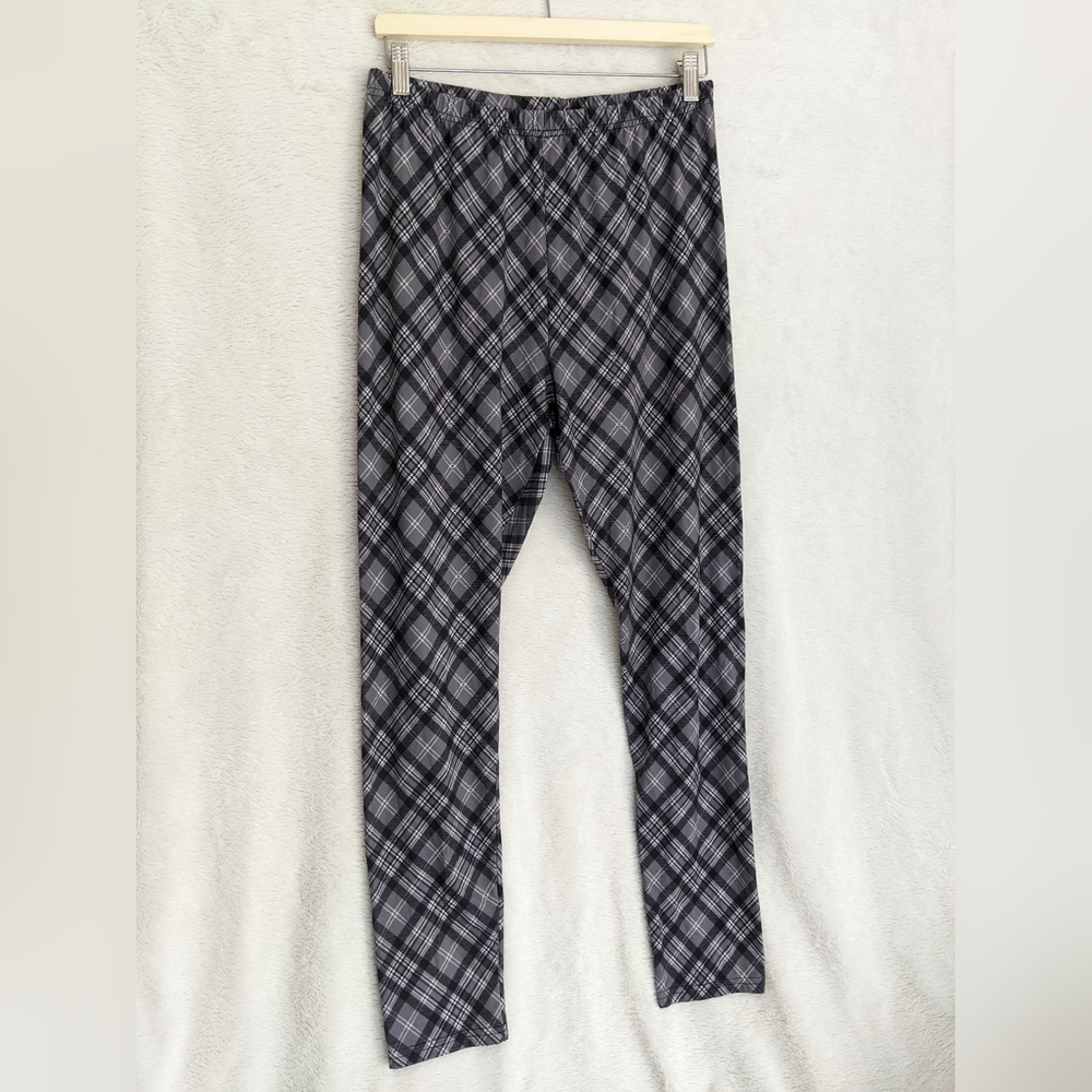 Lily by Firmiana L/XL Leggings, Diagonal Plaid, Grey and Black